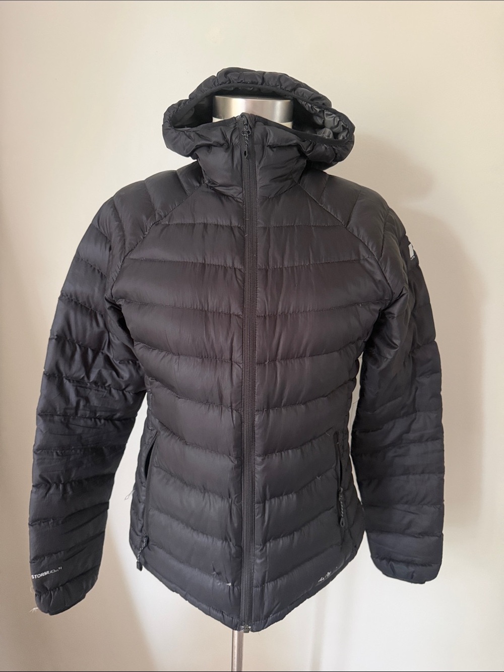 Eddie Bauer first ascent Black Hooded Quilted Puffer Jacket